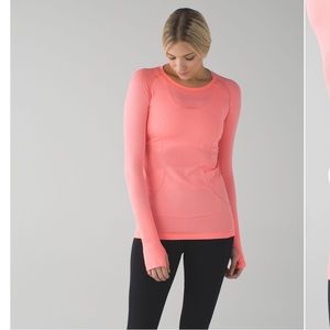Lulu swiftly tech long sleeve crew